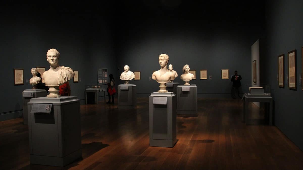 Gallery museum history 1